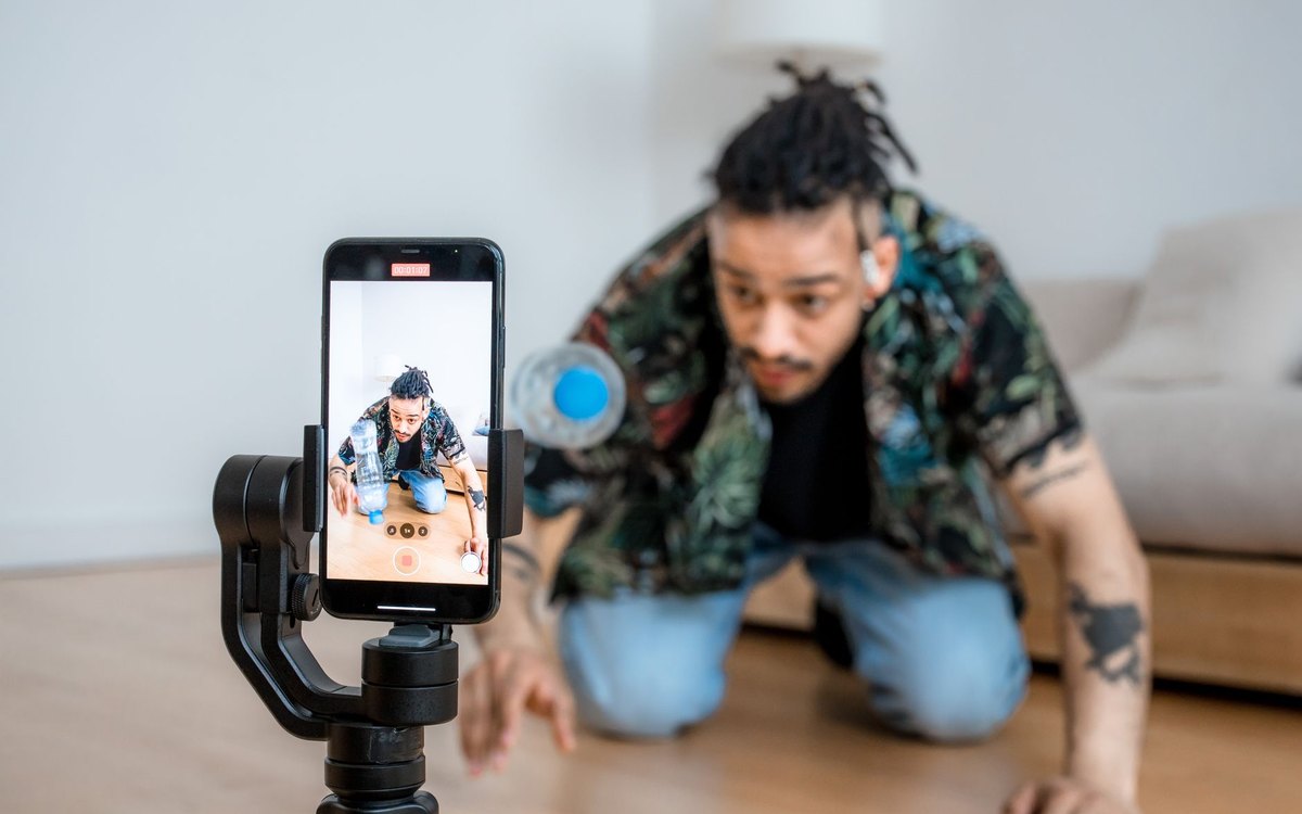 Influencer İş Birliği